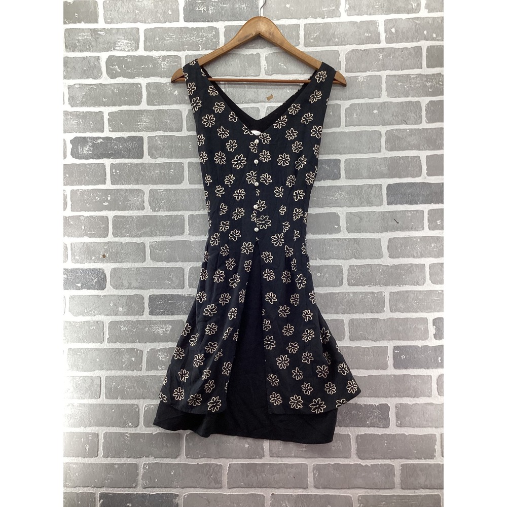 Vintage Newport News Daisy Floral Rayon Dress Black V-Neck Back Tie Size 12